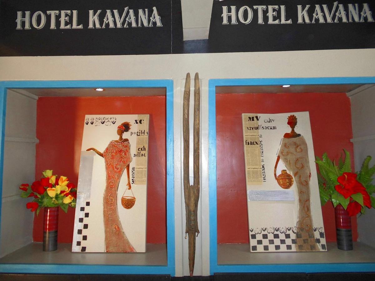 Hotel Kavana Uagadugú Exterior foto